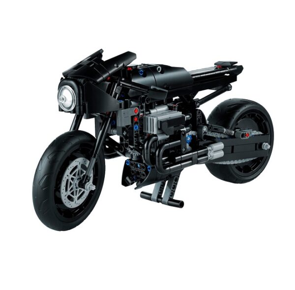 Lego Technic The Batman Batcycle 42155 - Image 4