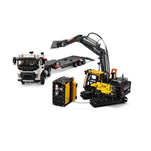 LEGO Technic Volvo FMX Truck & EC230 Electric Excavator (42175) - Image 5