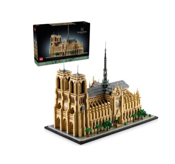 LEGO Architecture Notre-Dam De Paris (21061) - Image 2