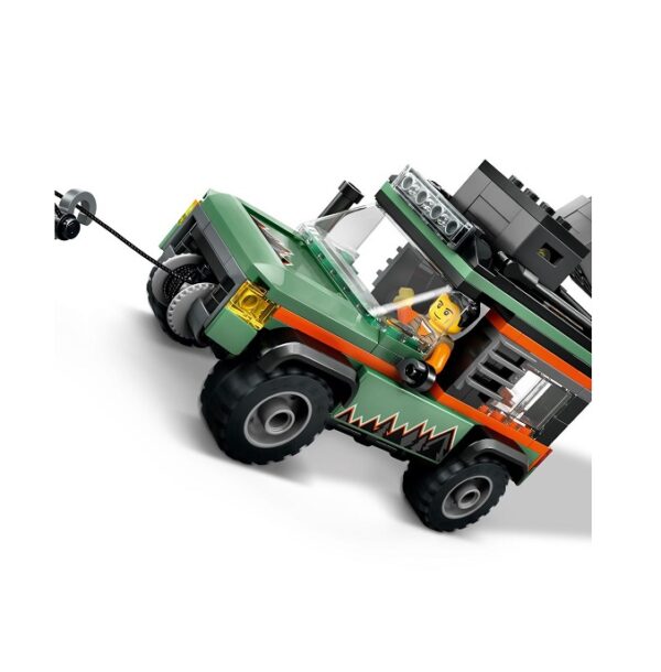 LEGO City 4X4 Off-Road Mountain Truck (60447) - Image 3