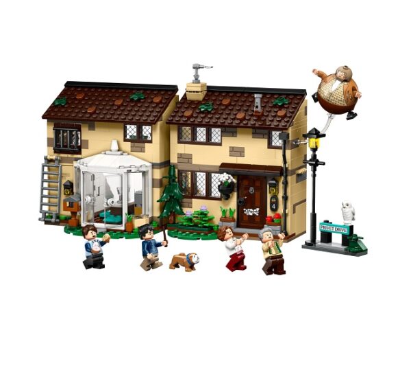LEGO Harry Potter Privet Drive: Aunt Marge's Visit (76451) - Image 2