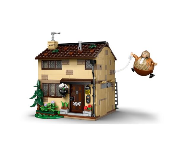 LEGO Harry Potter Privet Drive: Aunt Marge's Visit (76451) - Image 6