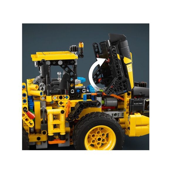 LEGO Technic Volvo L120 Electric Wheel Loader (42209) - Image 3