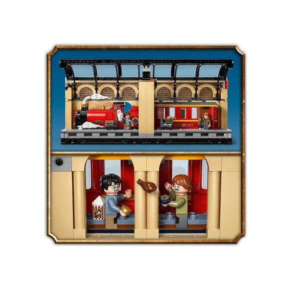 LEGO Harry Potter Book Nook: Hogwarts Express (76450) - Image 5