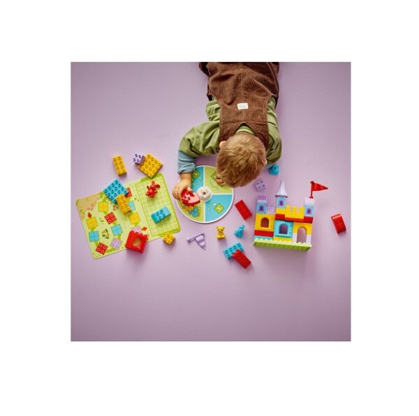 LEGO Duplo Hopsy's Castle Game (10450) - Image 7
