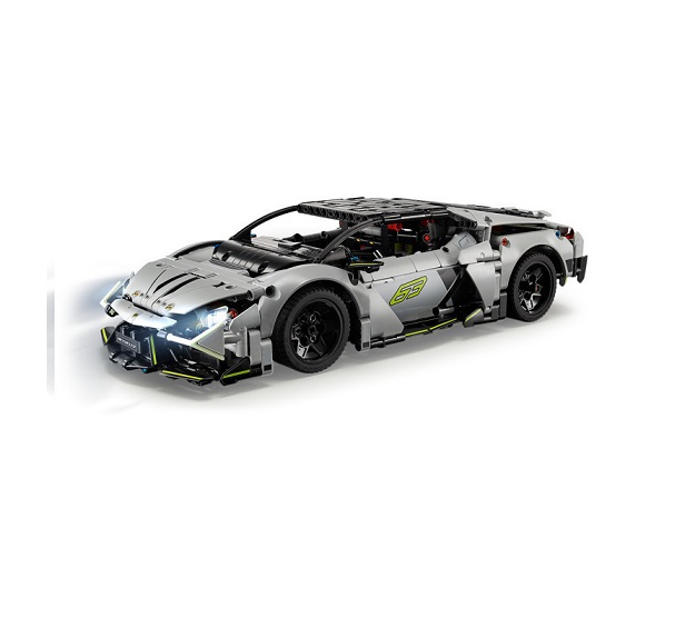 LEGO Technic Lamborghini Revuelto Super Sports Car (42214) - Image 2