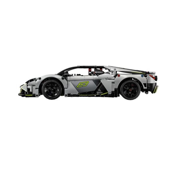 LEGO Technic Lamborghini Revuelto Super Sports Car (42214) - Image 4