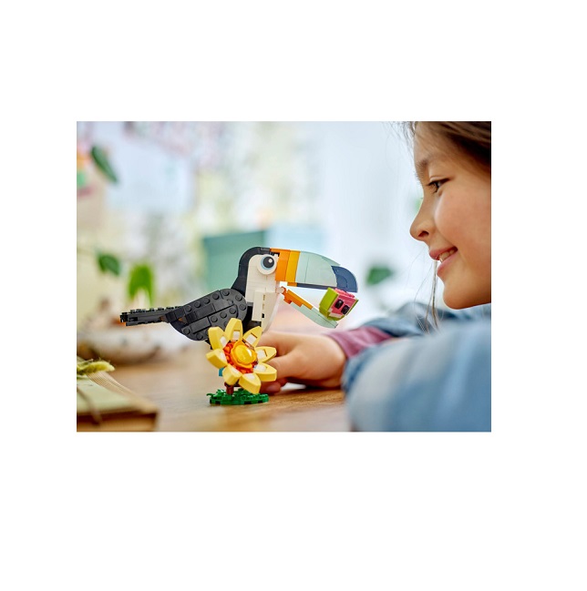 LEGO Creator 3in1 Wild Animals: Tropical Toucan (31173) - Image 3