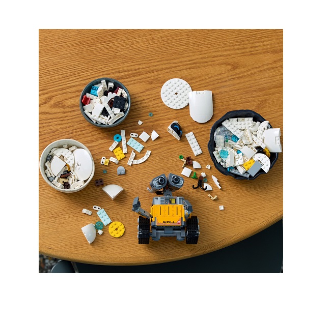 LEGO Disney Wall-E & Eve (43279) - Image 4