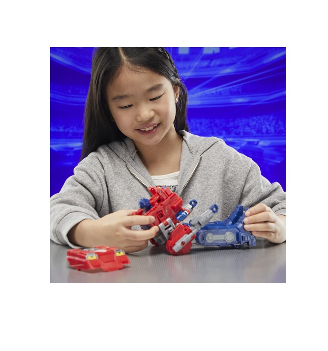 Transformers One Movie Power Flip Optimus Prime (F9209) - Image 5