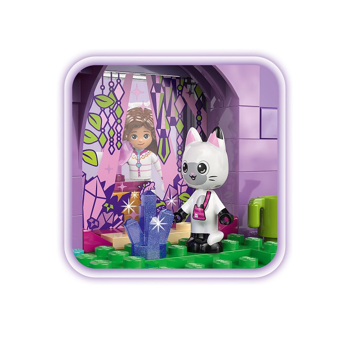 LEGO Gabby's Dollhouse Sweet Treat Mountain & Kitty Garden 11205 - Image 2