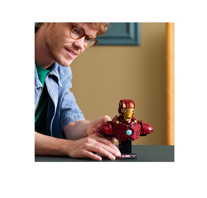 LEGO Super Heroes Iron Man MK4 Bust 76327 - Image 2