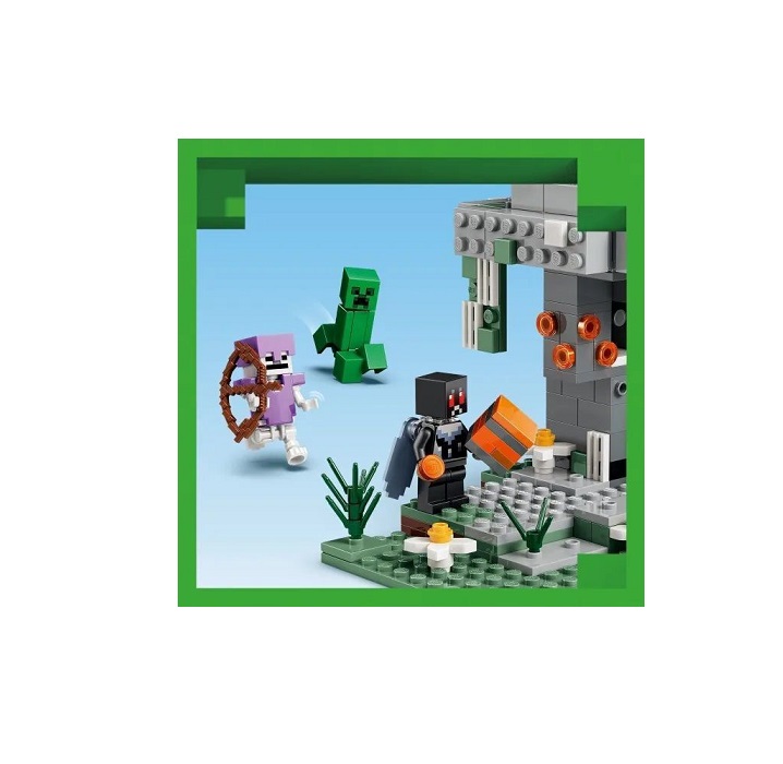 LEGO Minecraft The Pale Garden 21586 - Image 3