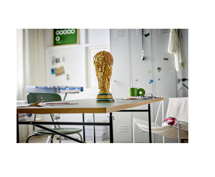 LEGO Τουβλάκια FIFA World Cup Official Trophy 43020 - Image 2